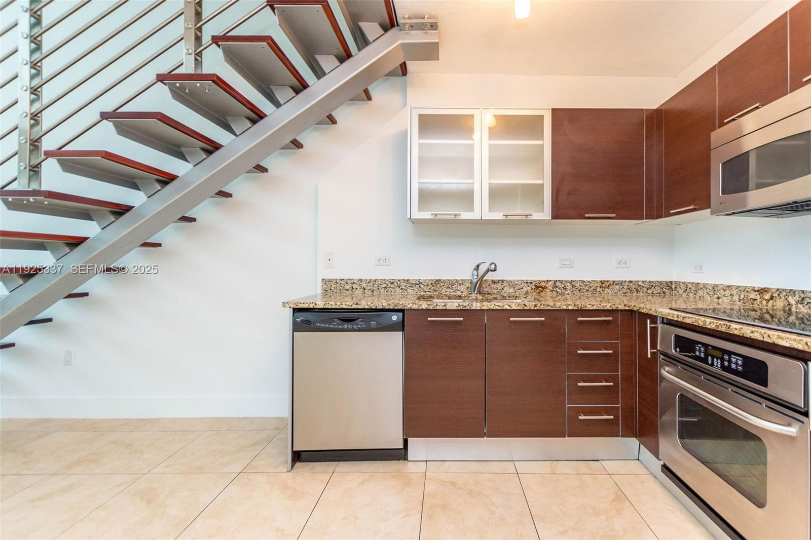 Real estate property located at 41 5th St #2314, Miami-dade, Brickell On The River, Miami, FL