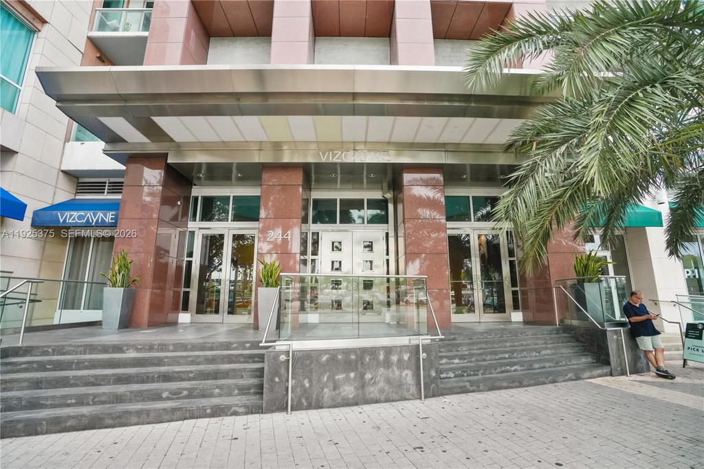 Real estate property located at 244 Biscayne Blvd #2306, Miami-dade, Vizcayne North Condo, Miami, FL