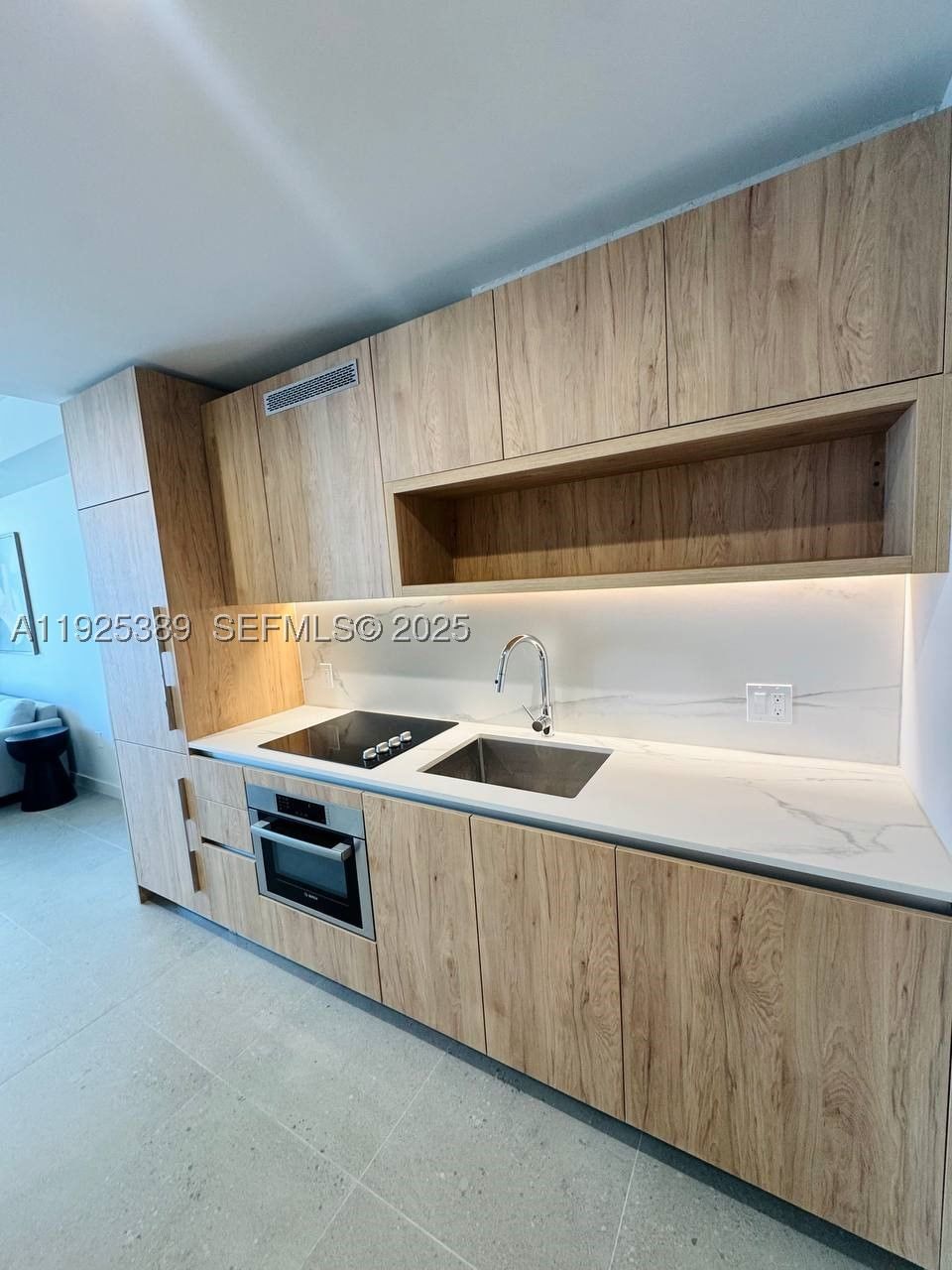 Real estate property located at 11 6th #2813, Miami-dade, Crosby Miami World Center, Miami, FL