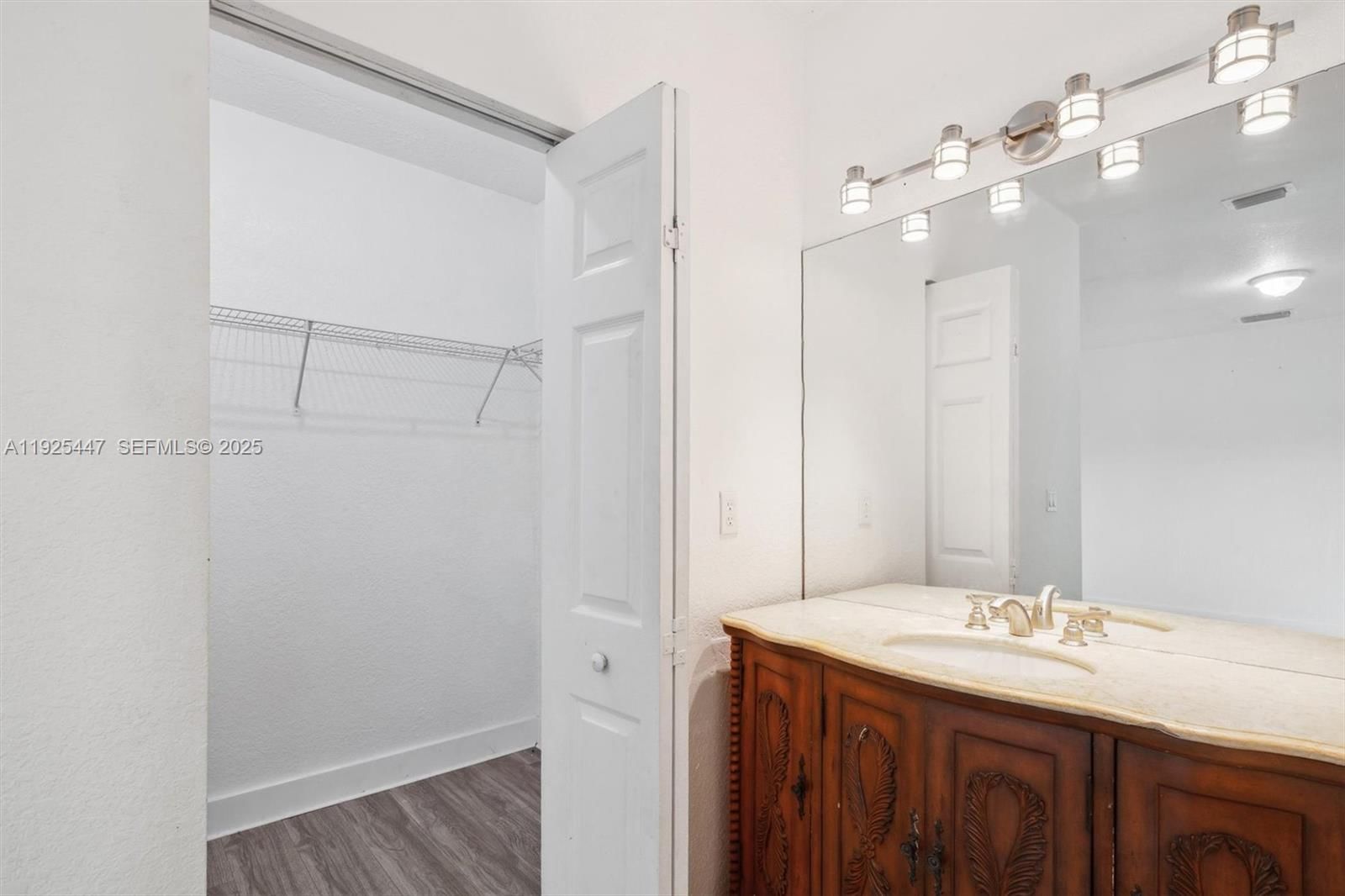 Real estate property located at 13225 218th Ter, Miami-dade, Estate Mansions, Miami, FL