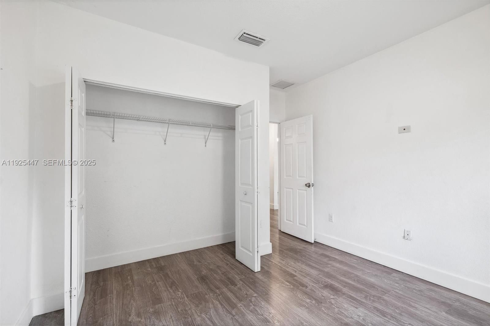 Real estate property located at 13225 218th Ter, Miami-dade, Estate Mansions, Miami, FL