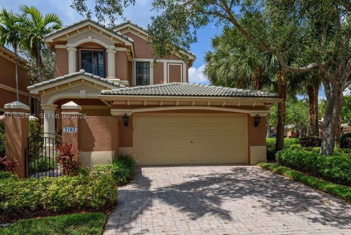 Real estate property located at 2782 Kinsington Cir #25-4, Broward, Legends At Weston Hills, Weston, FL