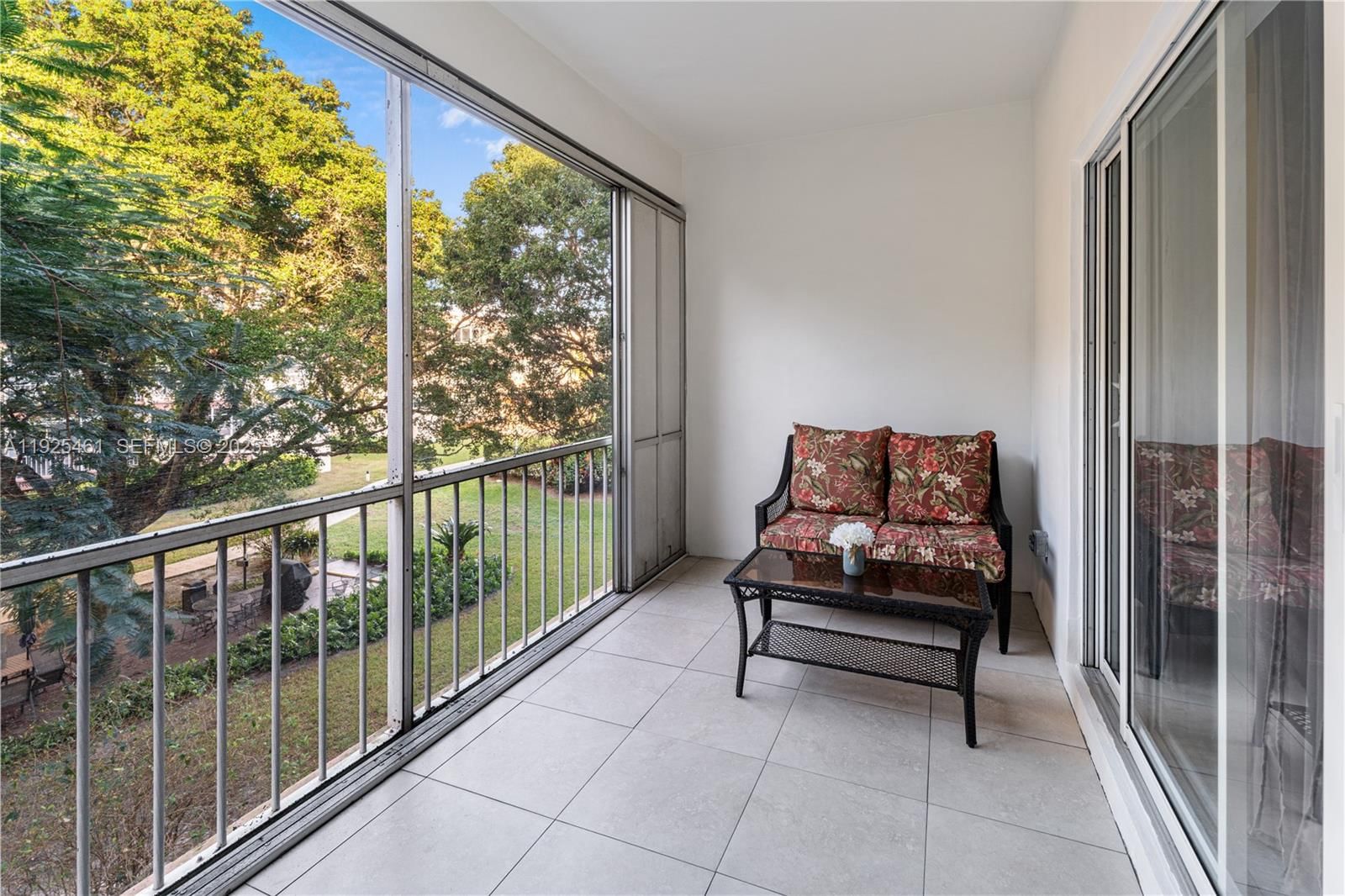 Real estate property located at 6751 Cypress Rd #207, Broward, Plantation Terrace Condo, Plantation, FL