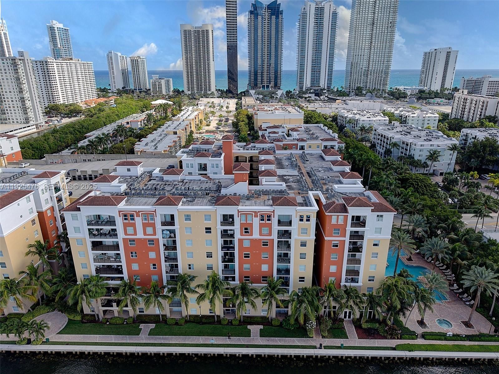 Real estate property located at 17150 Bay Rd #2706, Miami-dade, Porto Bellagio Condo, Sunny Isles Beach, FL