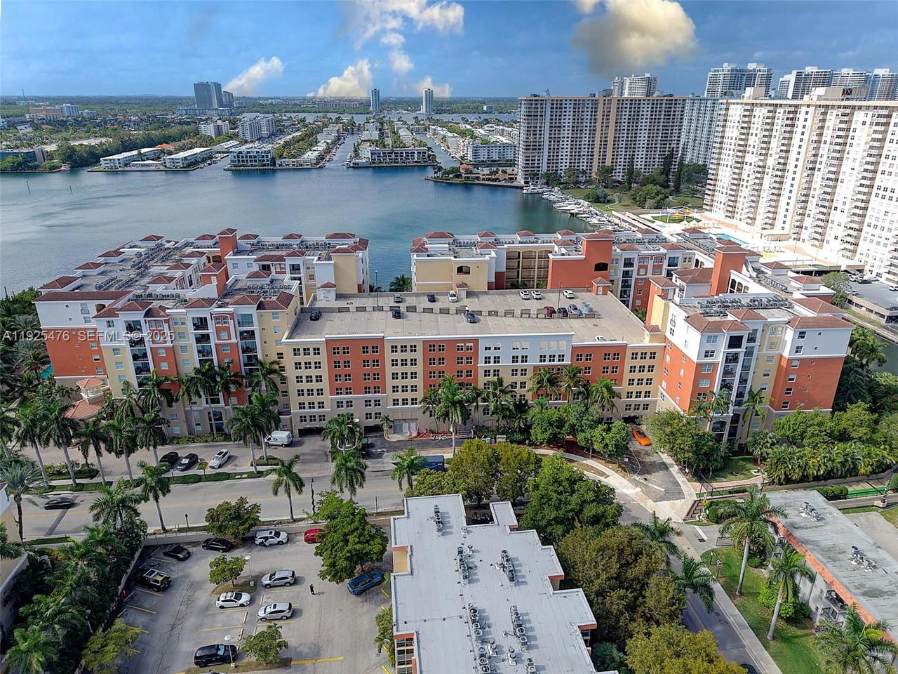 Real estate property located at 17150 Bay Rd #2706, Miami-dade, Porto Bellagio Condo, Sunny Isles Beach, FL