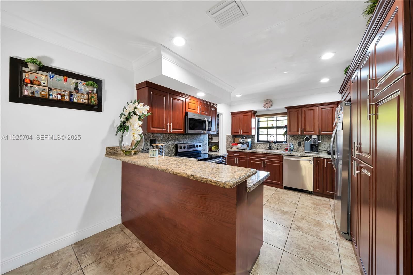 Real estate property located at 9940 72nd St, Miami-dade, Heftler Homes Sunset Park, Miami, FL