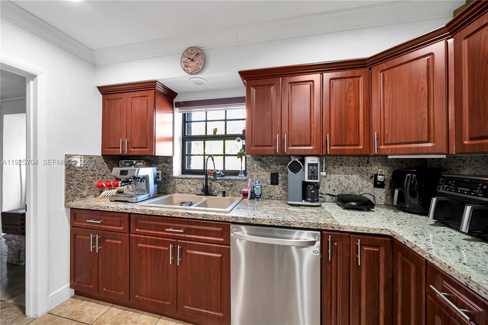 Real estate property located at 9940 72nd St, Miami-dade, Heftler Homes Sunset Park, Miami, FL
