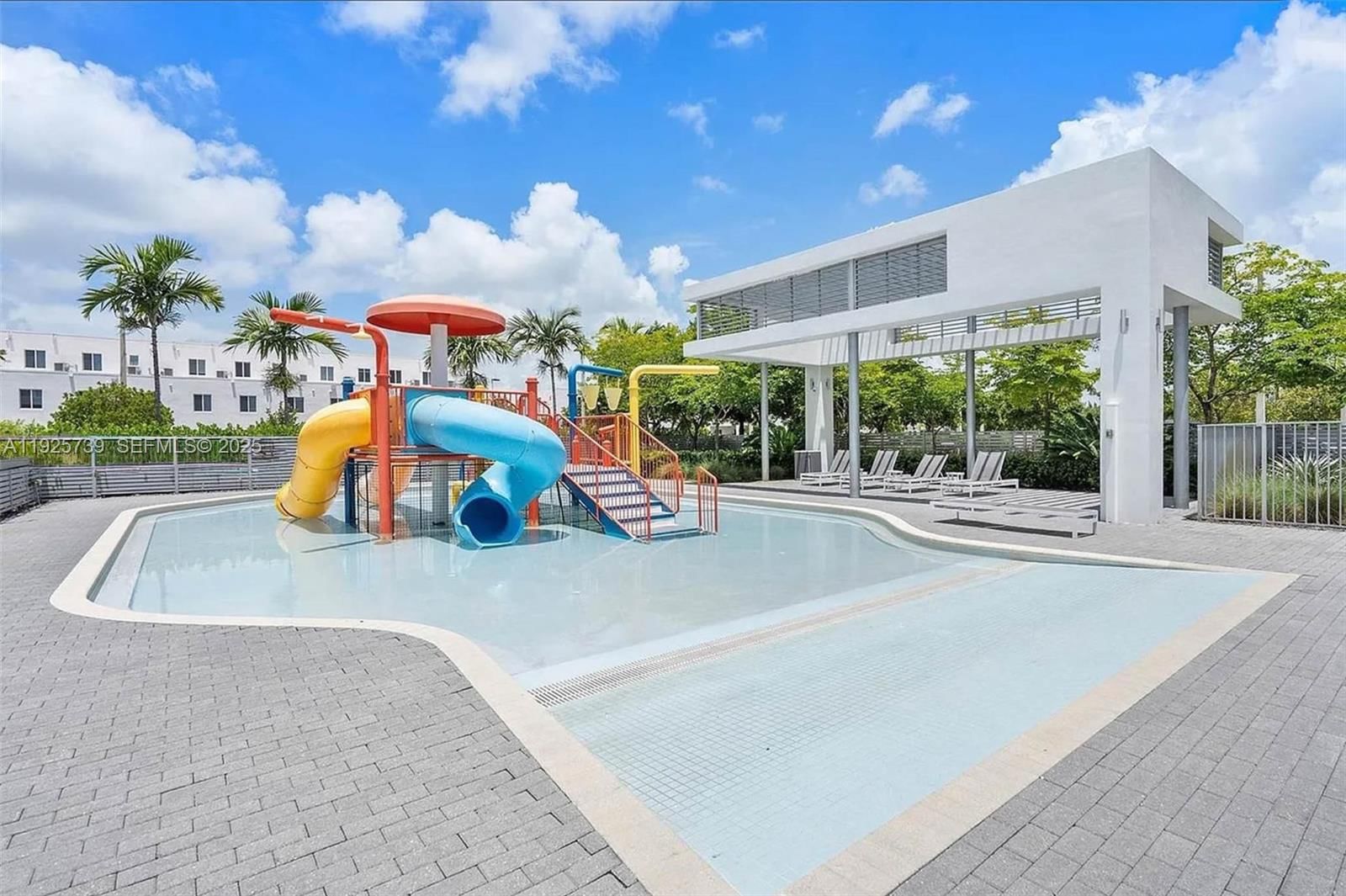 Real estate property located at 6611 102nd Path, Miami-dade, Landmark At Doral Central, Doral, FL