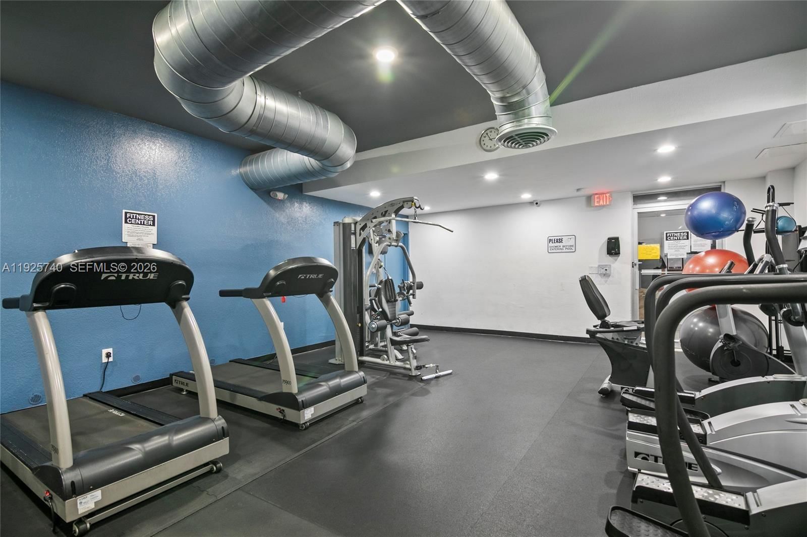 Real estate property located at 401 Golden Isles Dr #512, Broward, Ocean View Towers Condo, Hallandale Beach, FL