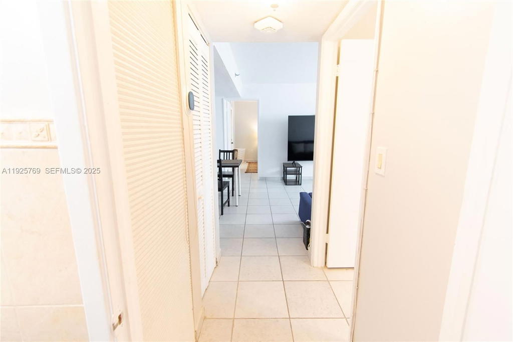 Real estate property located at 1621 Collins Ave #906, Miami-dade, The Georgian #906 Condo, Miami Beach, FL