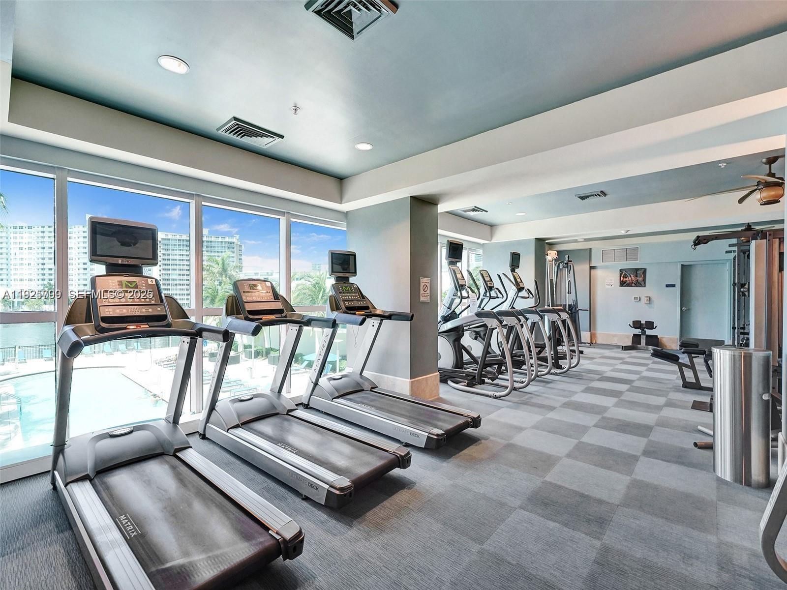 Real estate property located at 1945 Ocean Dr #404, Broward, Ocean Marine Yacht Club C, Hallandale Beach, FL