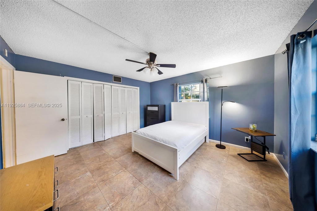 Real estate property located at 7554 Stirling Rd #102, Broward, Oak Paths Condo, Davie, FL