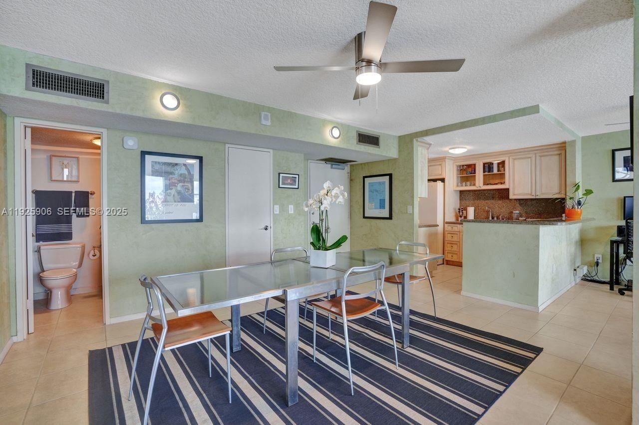 Real estate property located at 1228 West Ave #1002, Miami-dade, Bayview Terr Condo, Miami Beach, FL