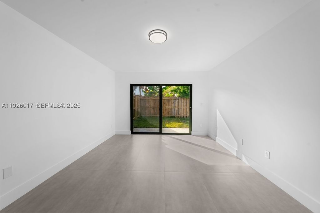 Real estate property located at 13338 113th Pl, Miami-dade, Edgewater Park, Miami, FL