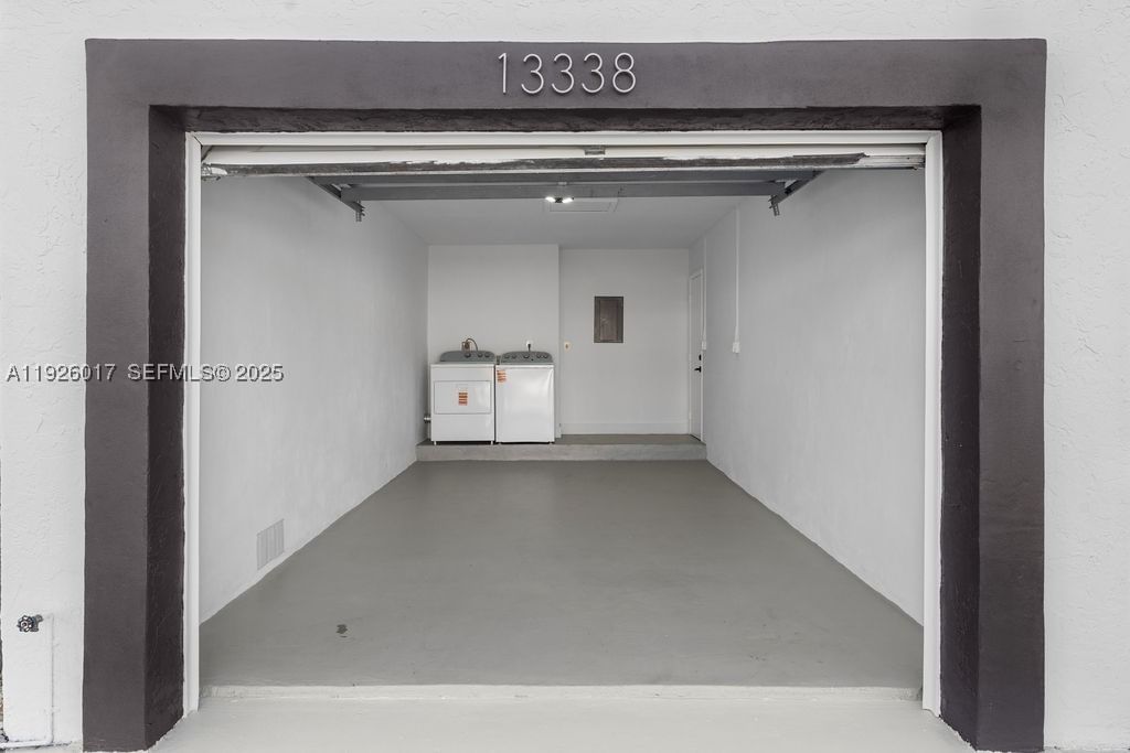 Real estate property located at 13338 113th Pl, Miami-dade, Edgewater Park, Miami, FL