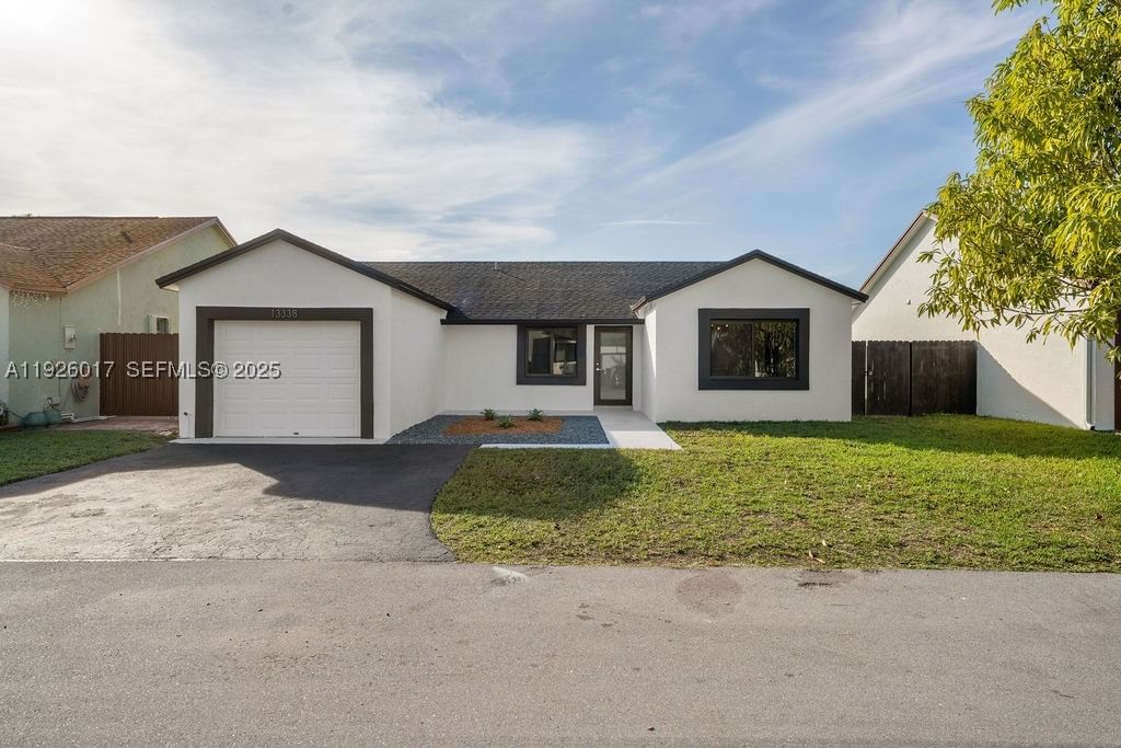 Real estate property located at 13338 113th Pl, Miami-dade, Edgewater Park, Miami, FL