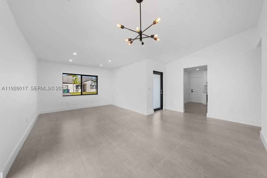 Real estate property located at 13338 113th Pl, Miami-dade, Edgewater Park, Miami, FL