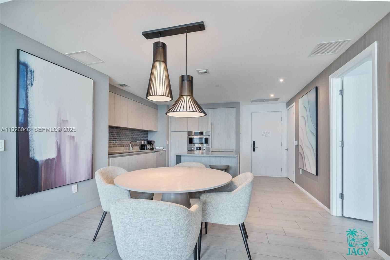 Real estate property located at 4010 Ocean Dr R3005, Broward, 4010 South Ocean Condo, Hollywood, FL