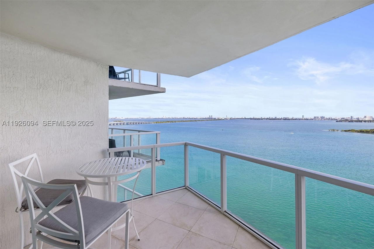 Real estate property located at 665 25th St #1801, Miami-dade, Onyx On The Bay Condo, Miami, FL
