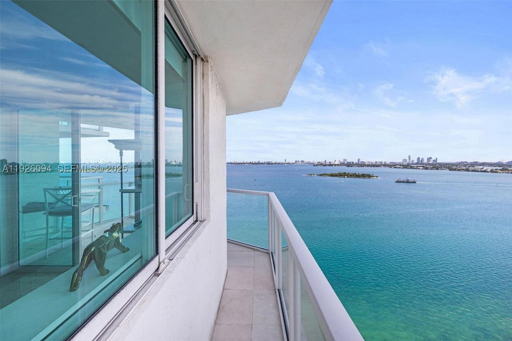 Real estate property located at 665 25th St #1801, Miami-dade, Onyx On The Bay Condo, Miami, FL