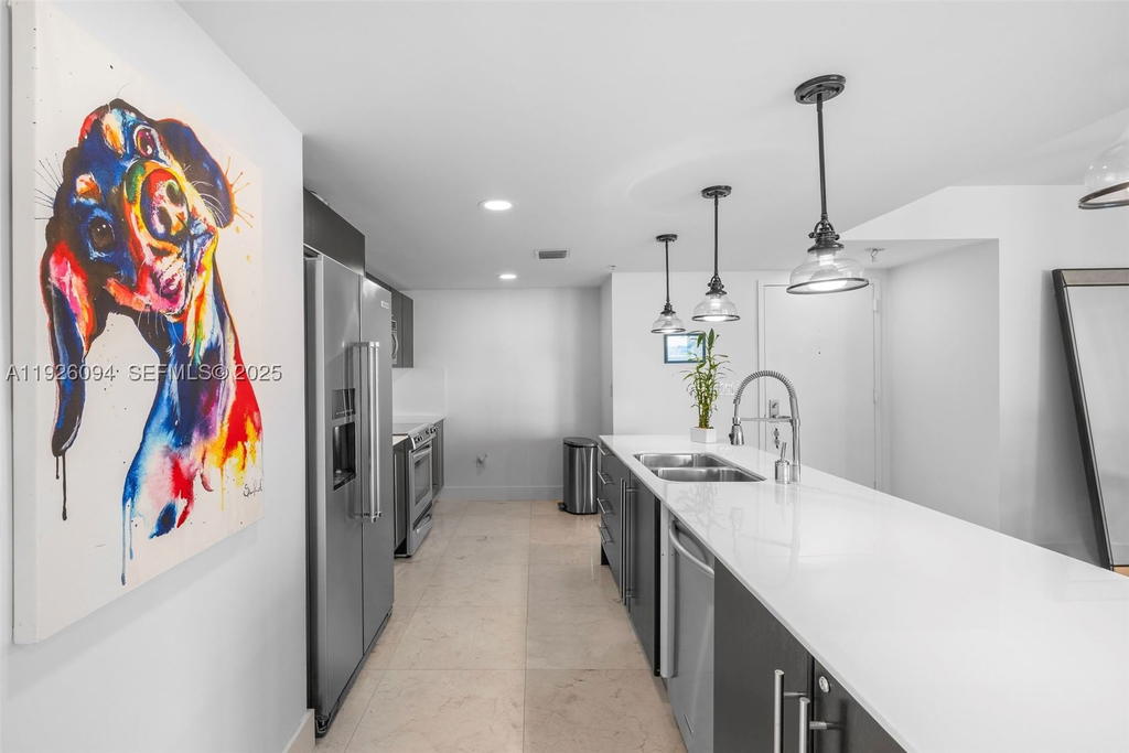 Real estate property located at 665 25th St #1801, Miami-dade, Onyx On The Bay Condo, Miami, FL