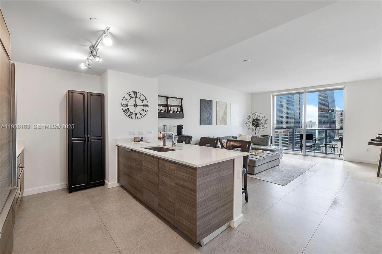 Real estate property located at 1100 Miami Ave #2302, Miami-dade, 1100 Millecento Residence, Miami, FL