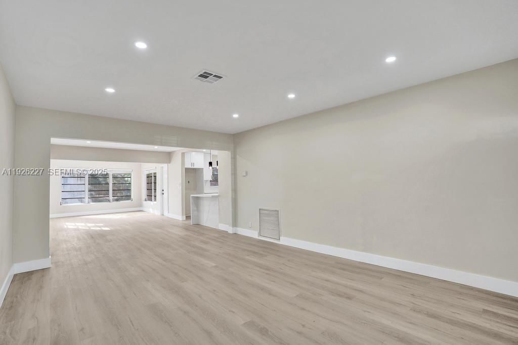 Real estate property located at 6844 12th St, Broward, Pembroke Pines No 2, Pembroke Pines, FL