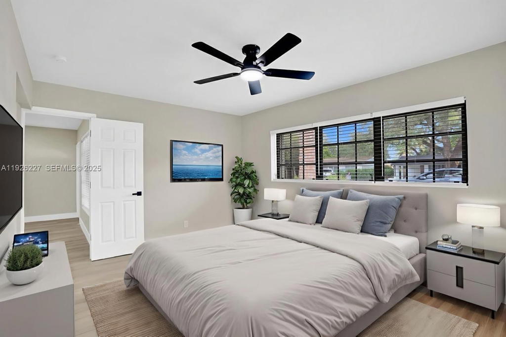 Real estate property located at 6844 12th St, Broward, Pembroke Pines No 2, Pembroke Pines, FL