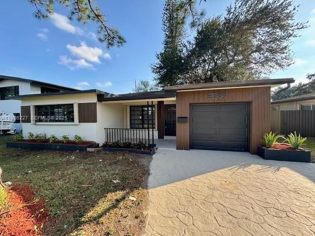 Real estate property located at 6844 12th St, Broward, Pembroke Pines No 2, Pembroke Pines, FL