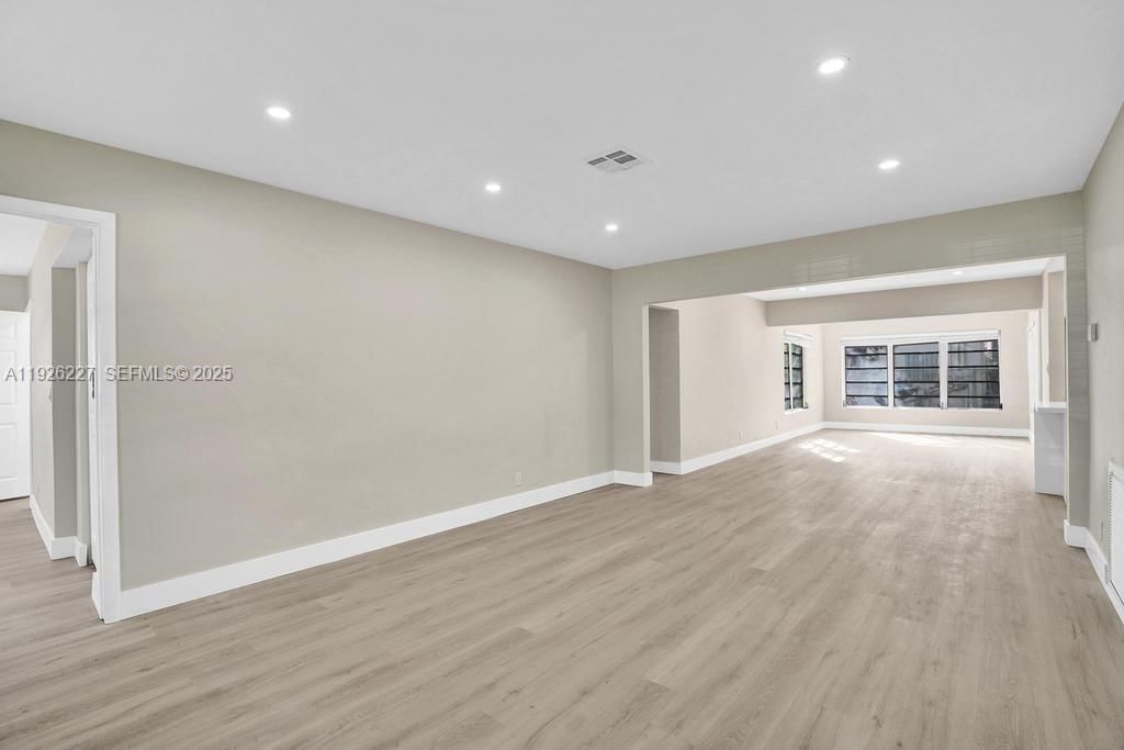 Real estate property located at 6844 12th St, Broward, Pembroke Pines No 2, Pembroke Pines, FL