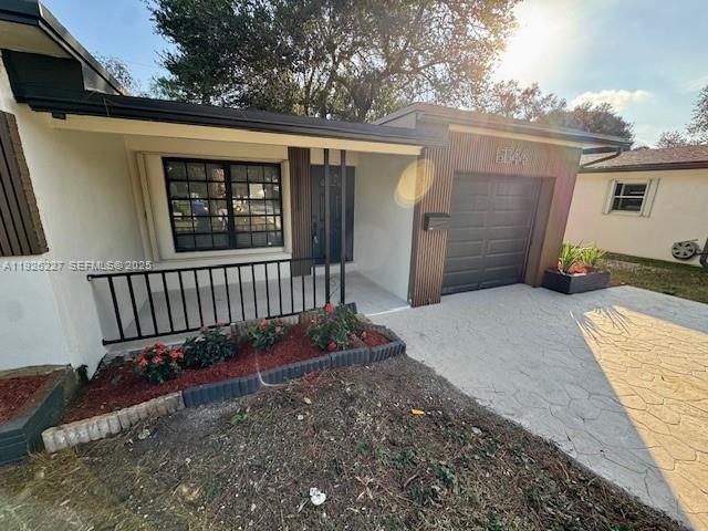Real estate property located at 6844 12th St, Broward, Pembroke Pines No 2, Pembroke Pines, FL
