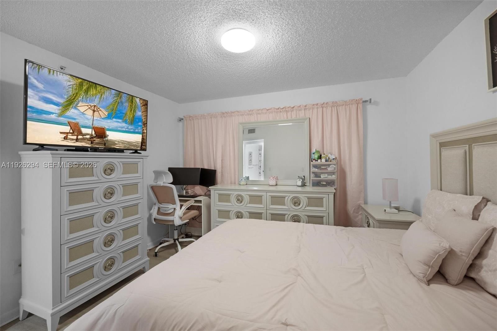 Real estate property located at 900 142nd Ave #306L, Broward, Suffolk At Century Villag, Pembroke Pines, FL