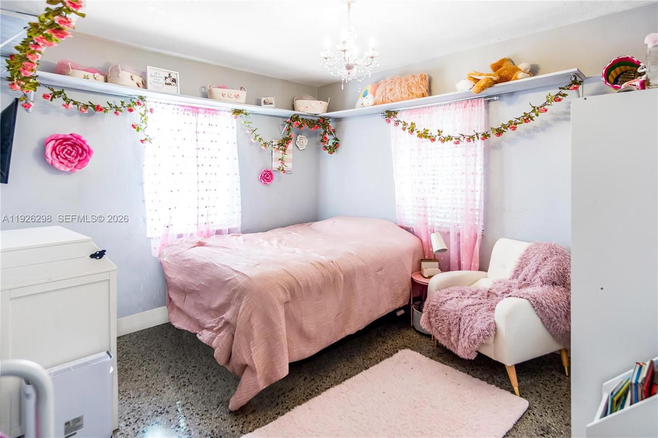 Real estate property located at 5300 1st Ave, Broward, North Andrews Terrace Fir, Oakland Park, FL