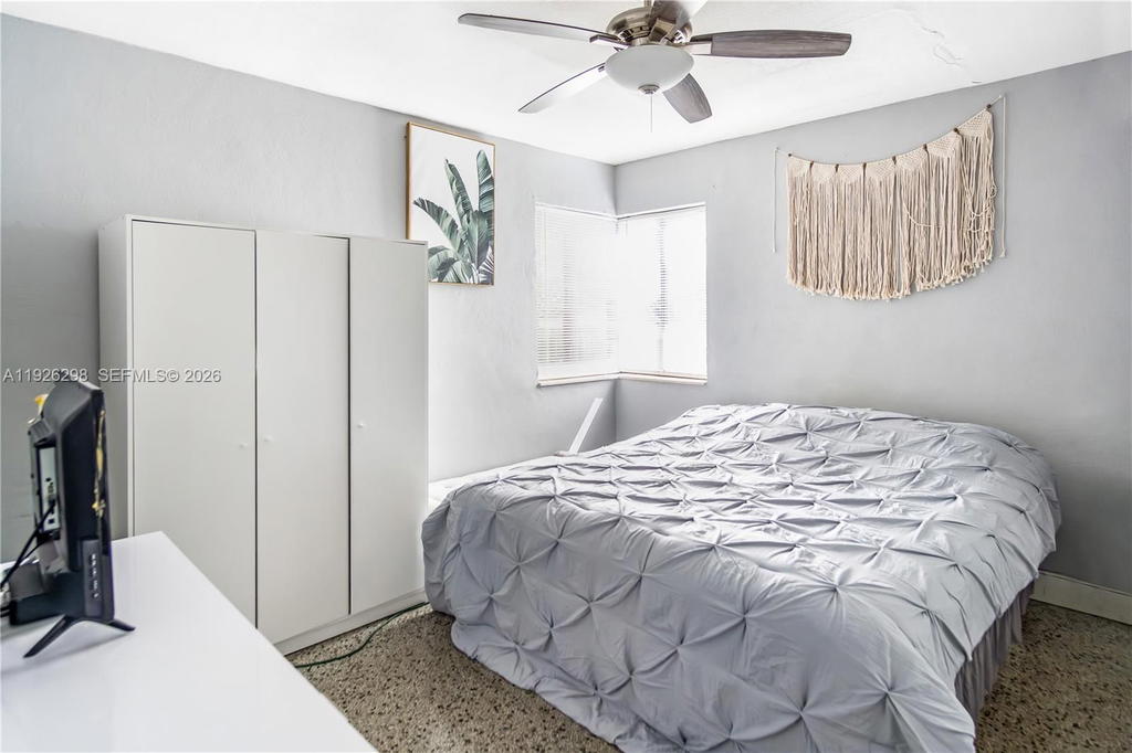 Real estate property located at 5300 1st Ave, Broward, North Andrews Terrace Fir, Oakland Park, FL