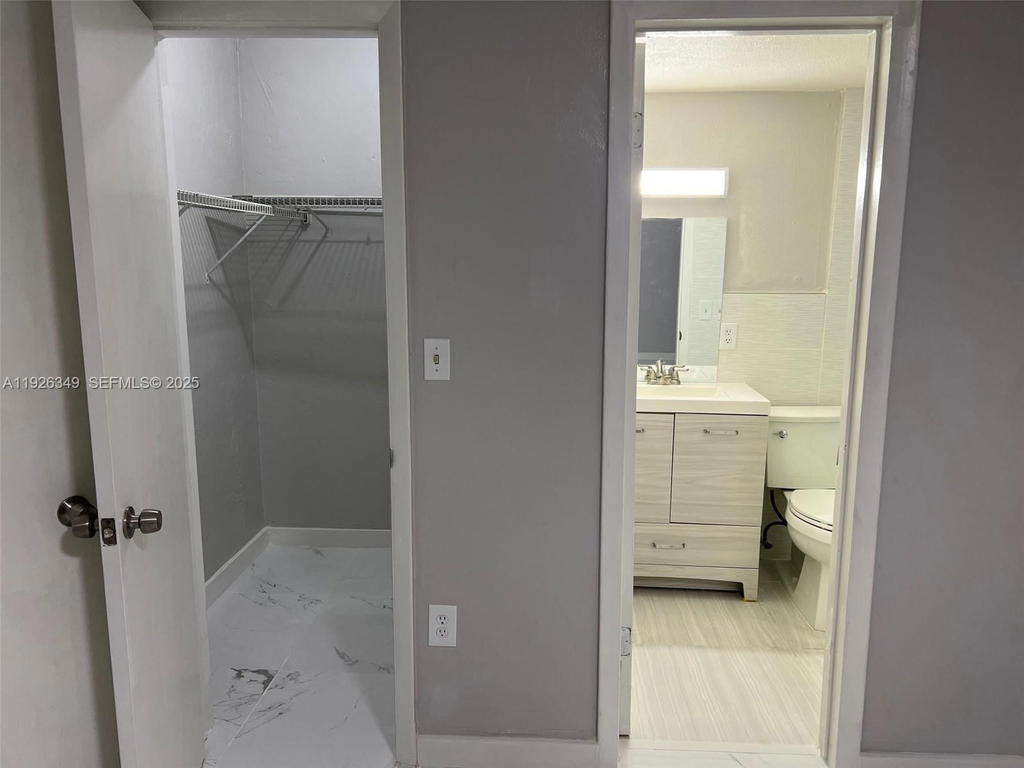 Real estate property located at 4300 67th Ave #21, Miami-dade, Gables Edge Condo, Miami, FL