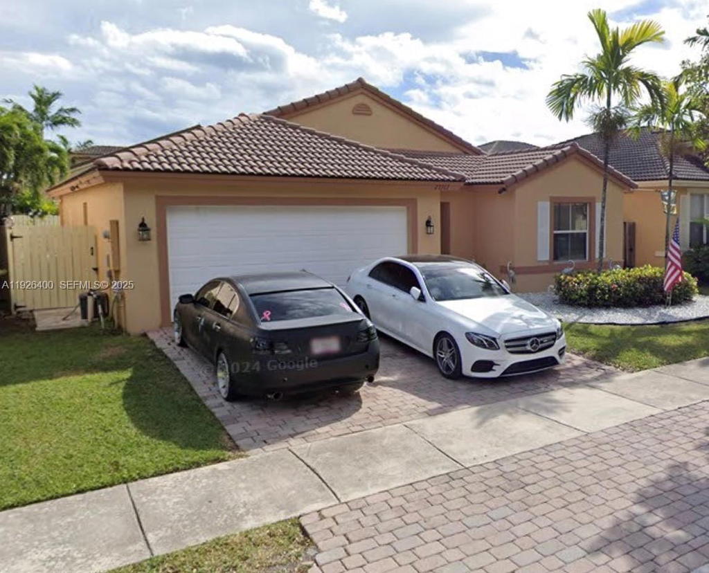 Real estate property located at 23913 108th Ct, Miami-dade, Spicewood Sub, Homestead, FL