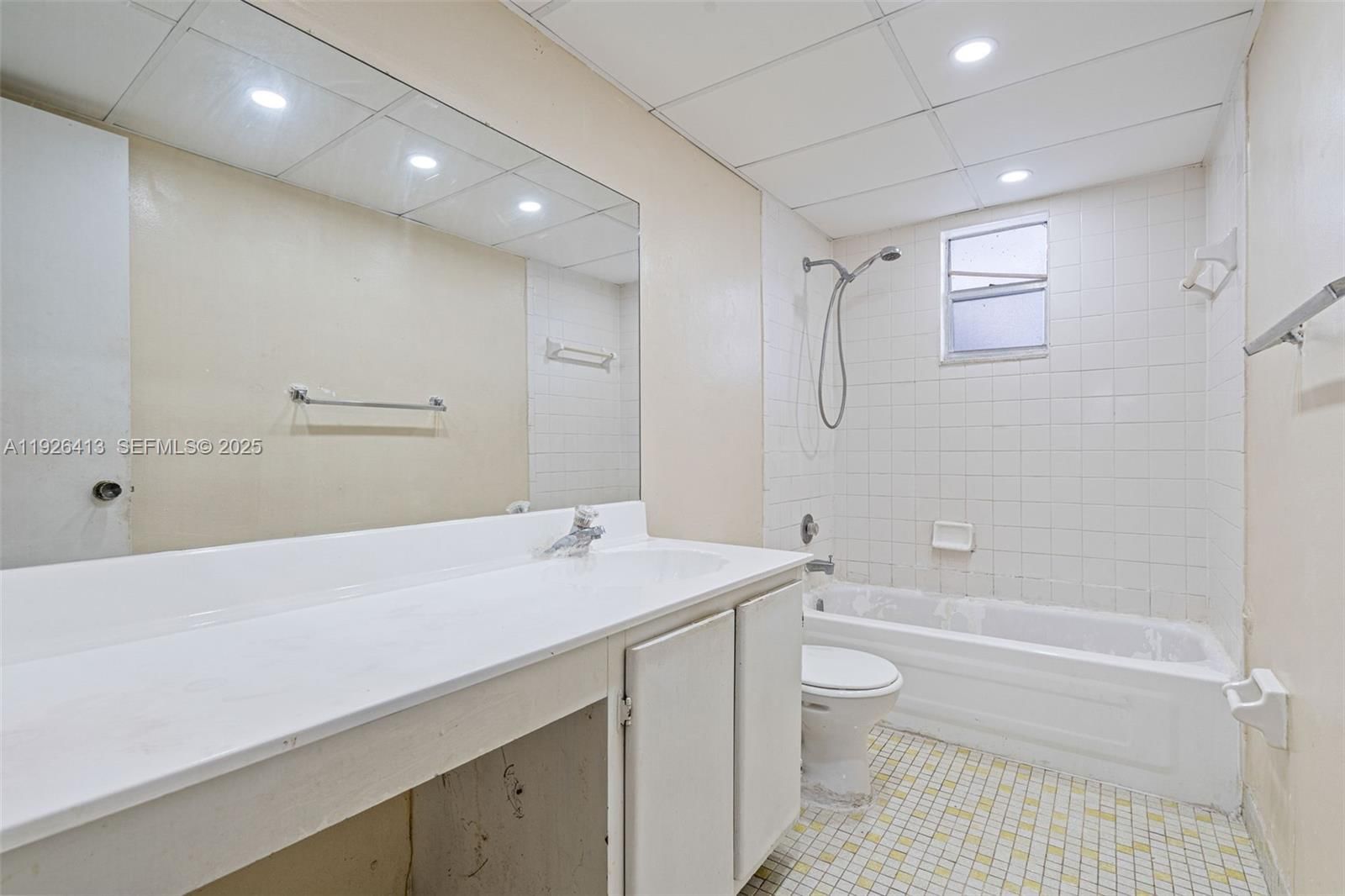 Real estate property located at 9371 Fontainebleau Blvd I112, Miami-dade, The Beach Club Fontainebl, Miami, FL