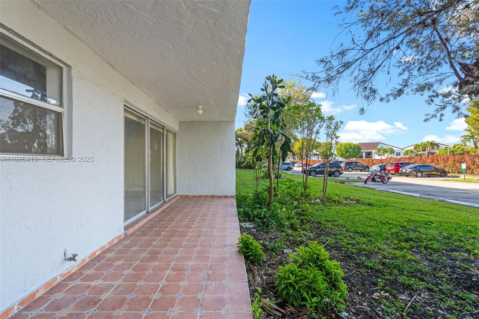 Real estate property located at 9371 Fontainebleau Blvd I112, Miami-dade, The Beach Club Fontainebl, Miami, FL