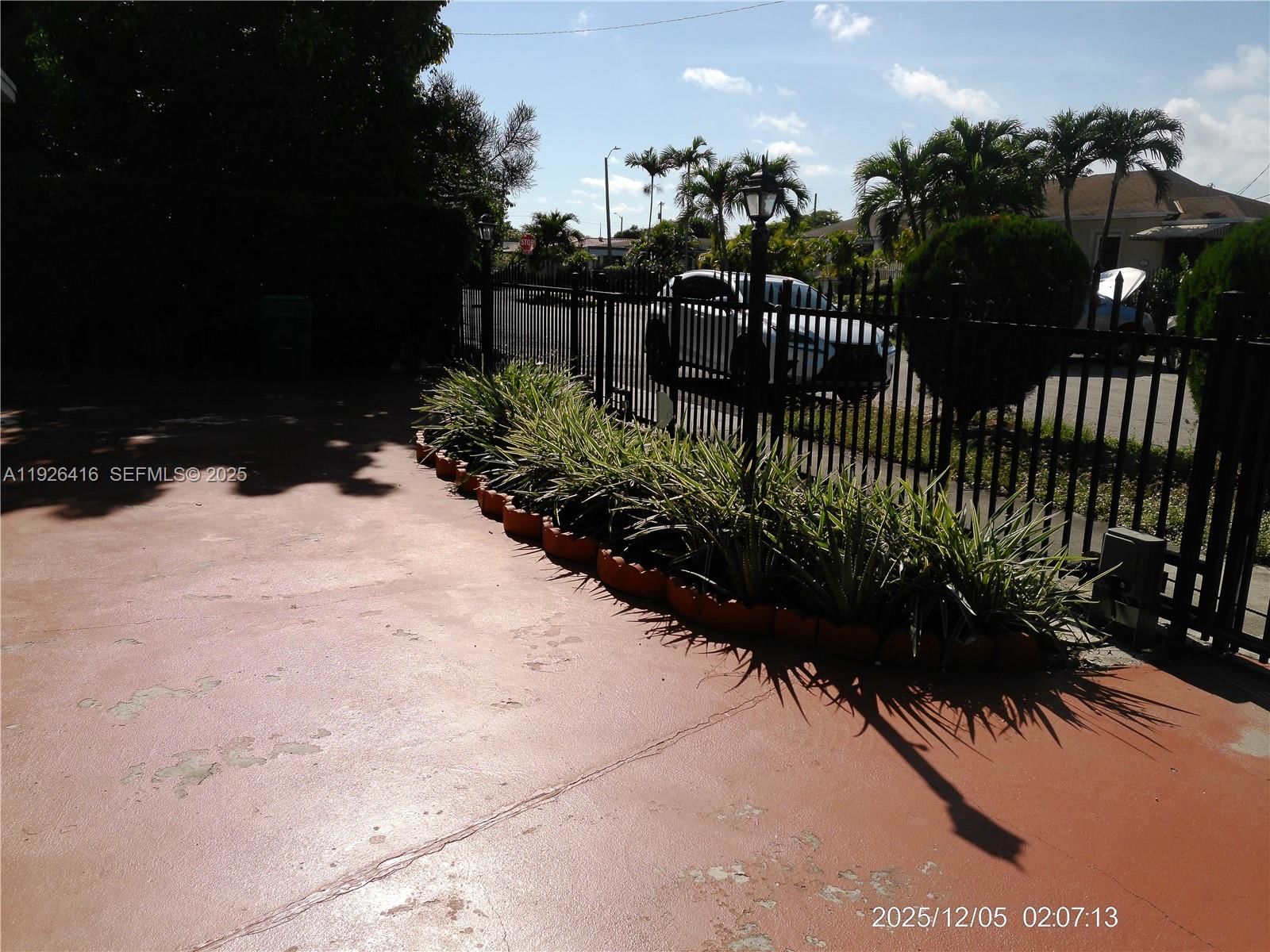 Real estate property located at 421 32nd Ct, Miami-dade, Blake Sub, Miami, FL