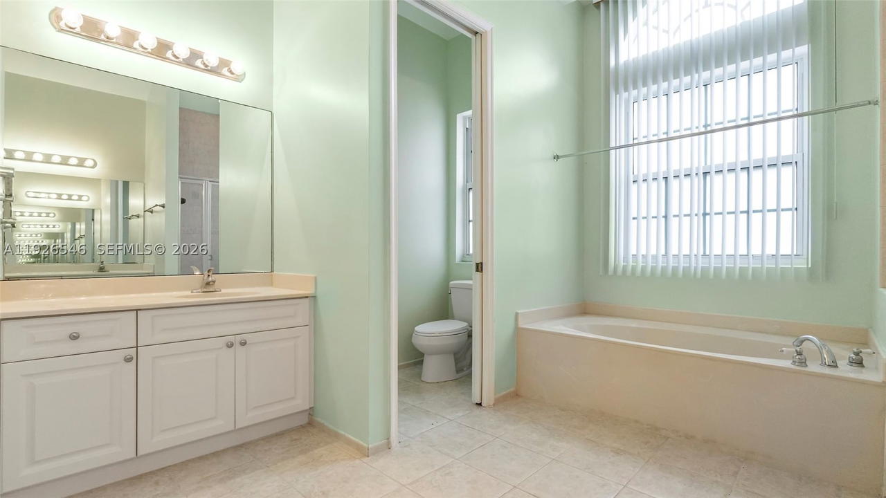Real estate property located at 7116 Pinecreek Way, Broward, Pine Creek Plat, Coconut Creek, FL