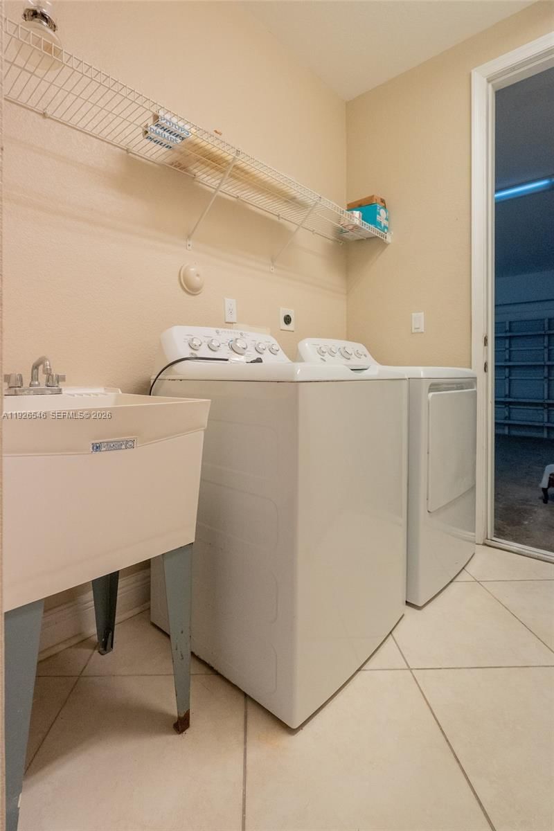 Real estate property located at 7116 Pinecreek Way, Broward, Pine Creek Plat, Coconut Creek, FL