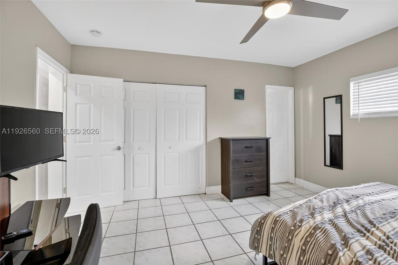 Real estate property located at 2600 Ocean Dr S315, Broward, Waterway @ Hollywood Beac, Hollywood, FL