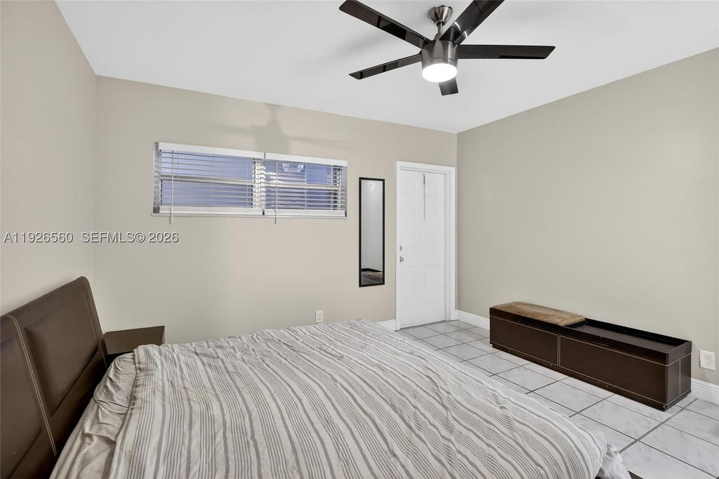 Real estate property located at 2600 Ocean Dr S315, Broward, Waterway @ Hollywood Beac, Hollywood, FL
