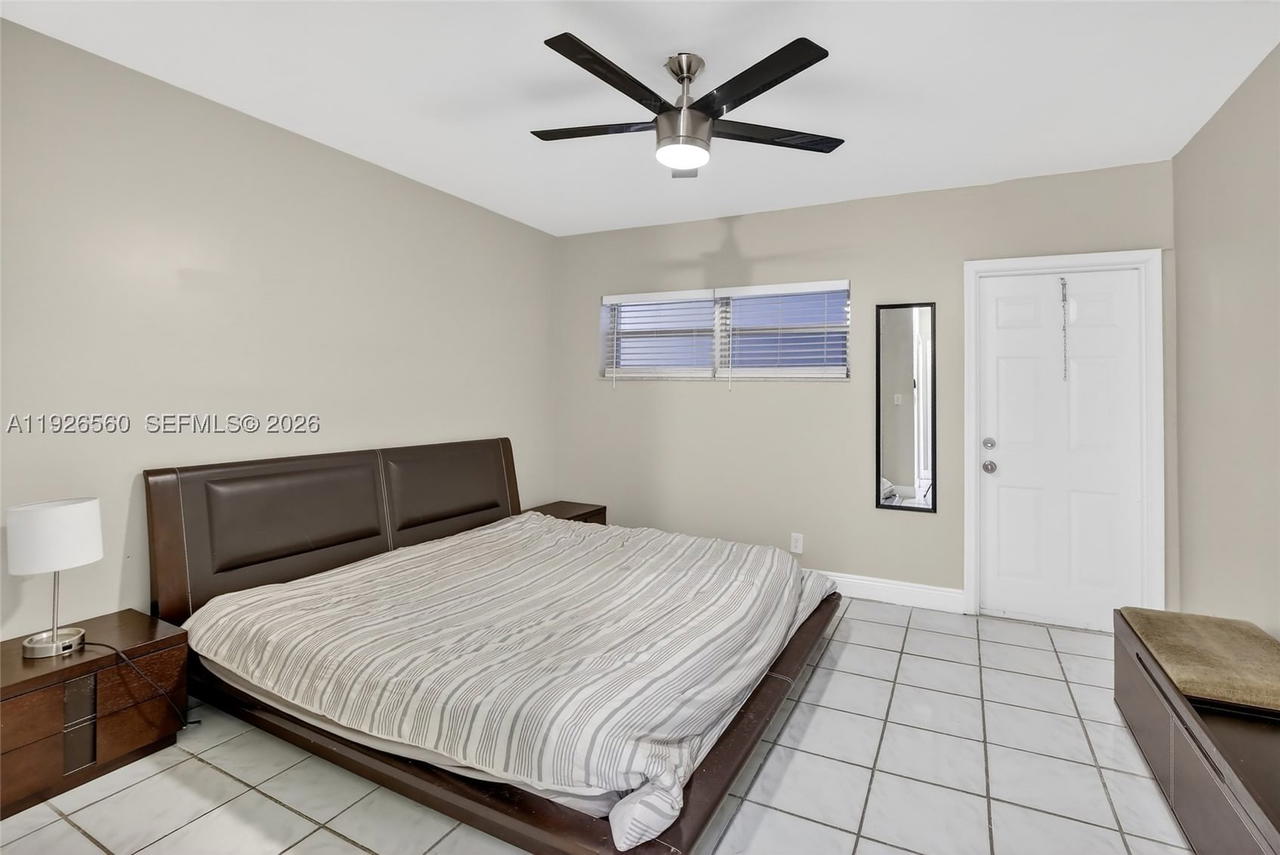 Real estate property located at 2600 Ocean Dr S315, Broward, Waterway @ Hollywood Beac, Hollywood, FL