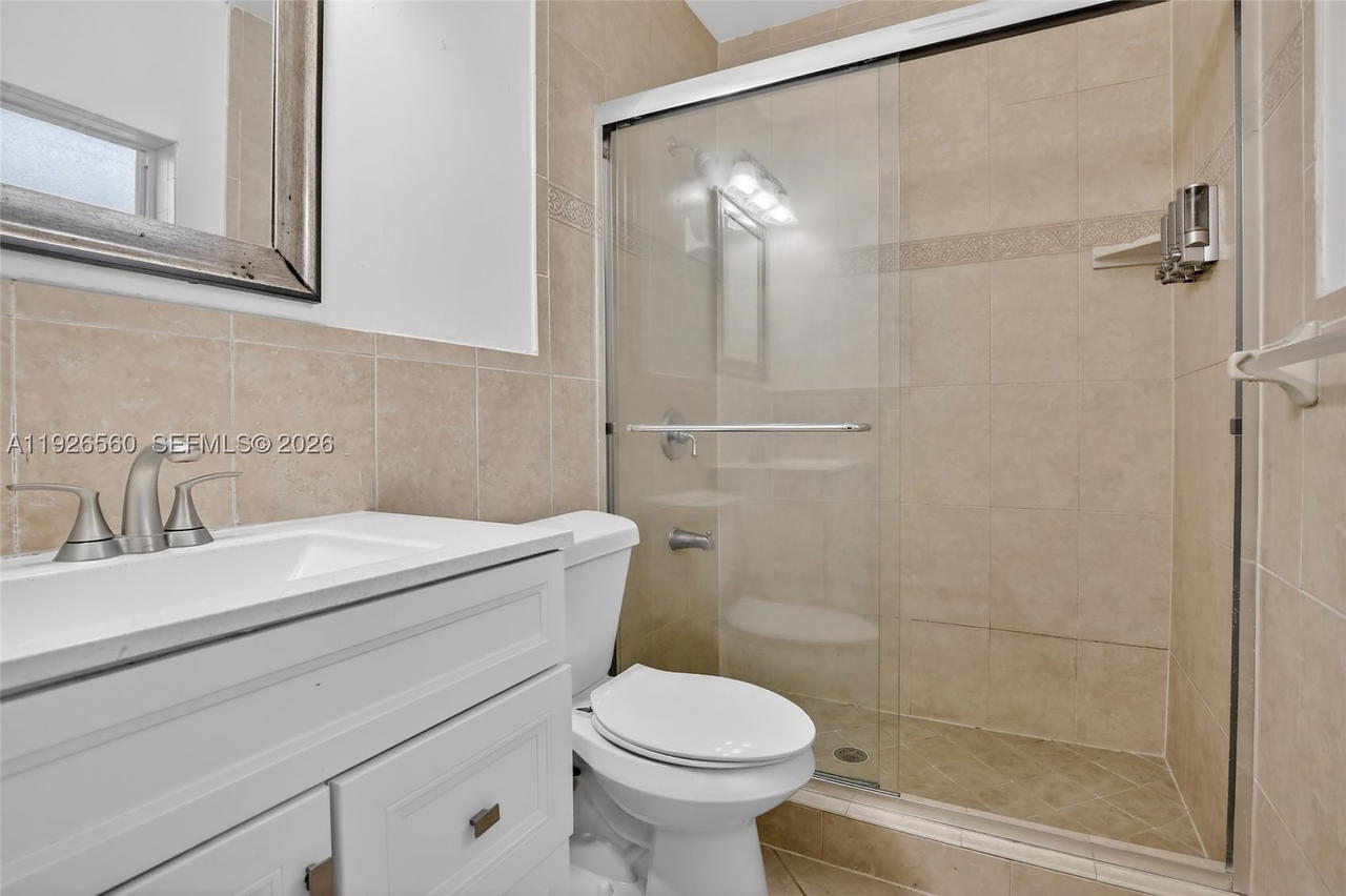 Real estate property located at 2600 Ocean Dr S315, Broward, Waterway @ Hollywood Beac, Hollywood, FL