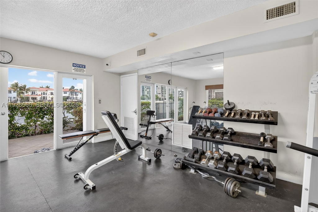 Real estate property located at 2600 Ocean Dr S315, Broward, Waterway @ Hollywood Beac, Hollywood, FL