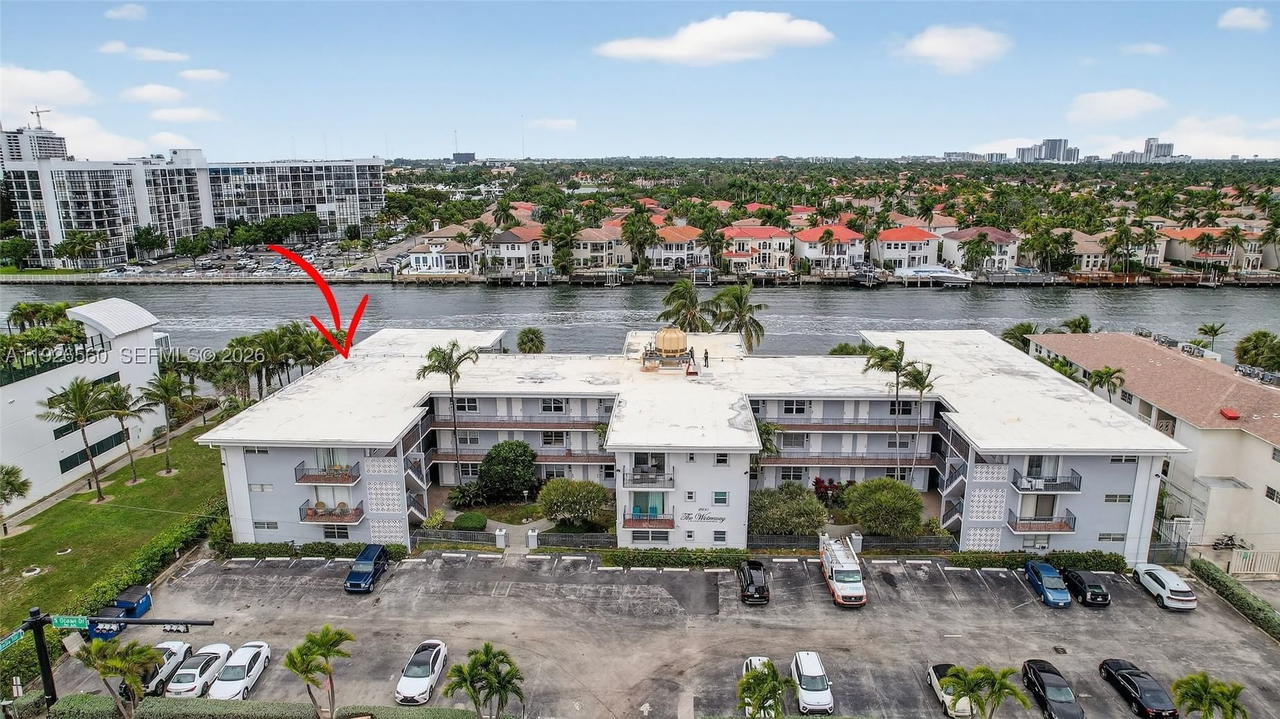 Real estate property located at 2600 Ocean Dr S315, Broward, Waterway @ Hollywood Beac, Hollywood, FL