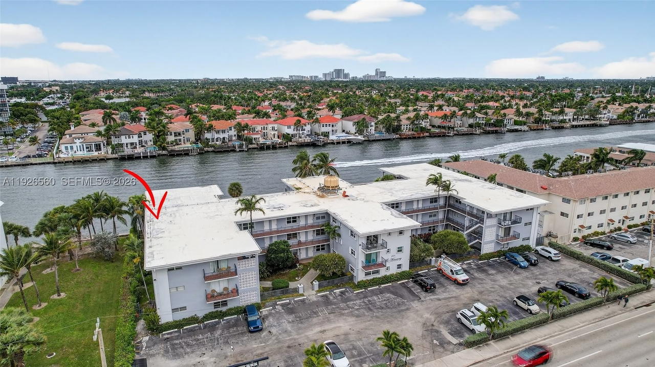 Real estate property located at 2600 Ocean Dr S315, Broward, Waterway @ Hollywood Beac, Hollywood, FL