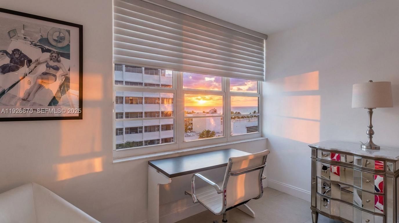 Real estate property located at 100 Lincoln Rd #702, Miami-dade, The Decoplage Condo, Miami Beach, FL