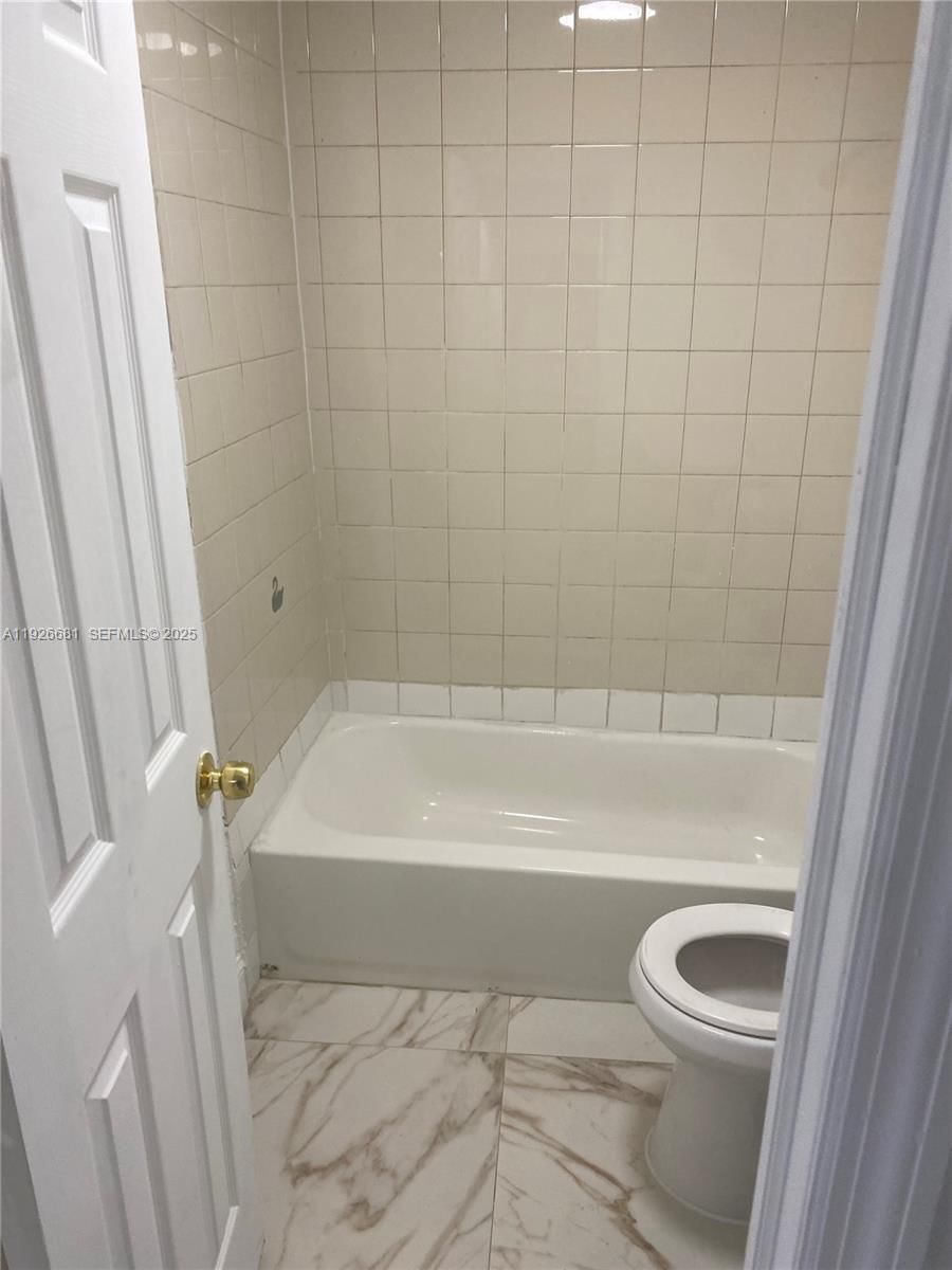 Real estate property located at 2122 5th St, Broward, Collier City, Pompano Beach, FL